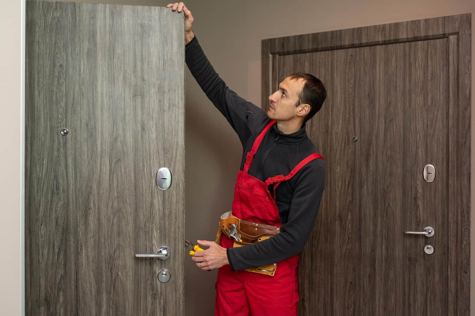 Монтаж входной двери: профессиональная инструкция с учетом безопасности и надежности - 5